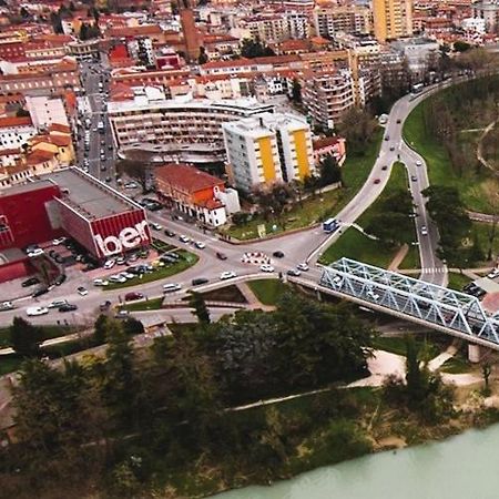 Hotel Kristall Сан-Дона-ді-П'яве Екстер'єр фото